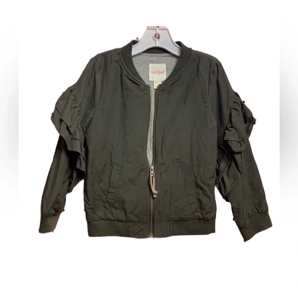 Cat & Jack Olive Green Jacket. Ruffle detail. Great Condition. Size 5